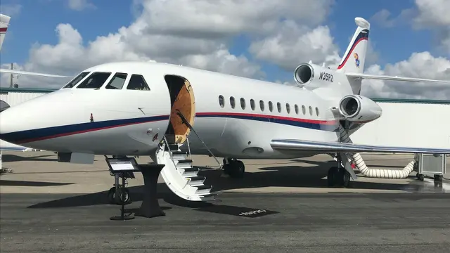 Ilustrasi pesawat jet