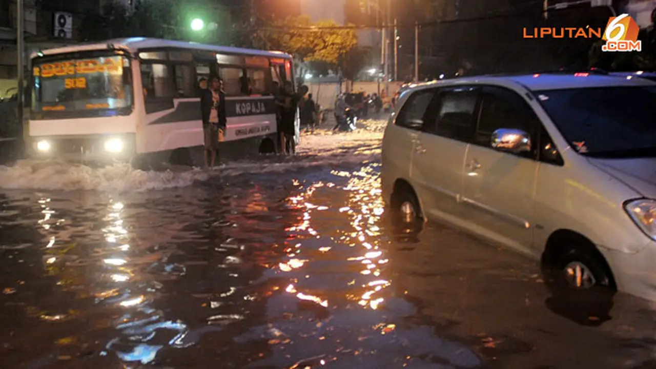 titik-banjir-jkt130501c.jpg