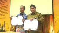 Kemenperin dan Kementerian Sosial teken MoU untuk tingkatkan wirausaha baru pada Jumat (8/3/2019). (Foto:Liputan6.com/Ayu P)