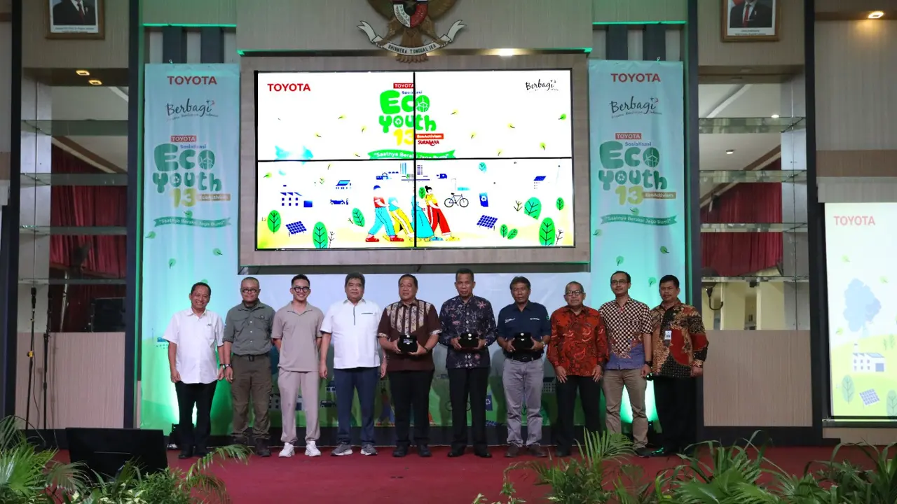Wakil Presiden Direktur PT Toyota Motor Manufacturing Indonesia (TMMIN) Bob Azam