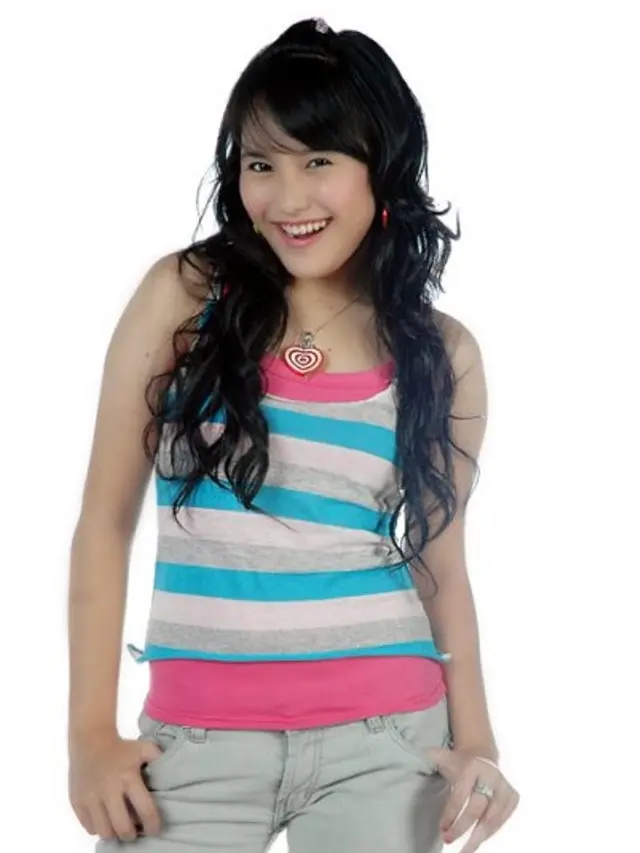 [Bintang] Ayu Ting Ting