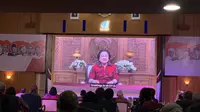 Megawati Soekarnoputri memberi sambutan pada pembukaan acara 'Bandung-Belgrade-Havana in Global History and Perspective' di Gedung ANRI, Jakarta. (Liputan6.com/Delvira Hutabarat)