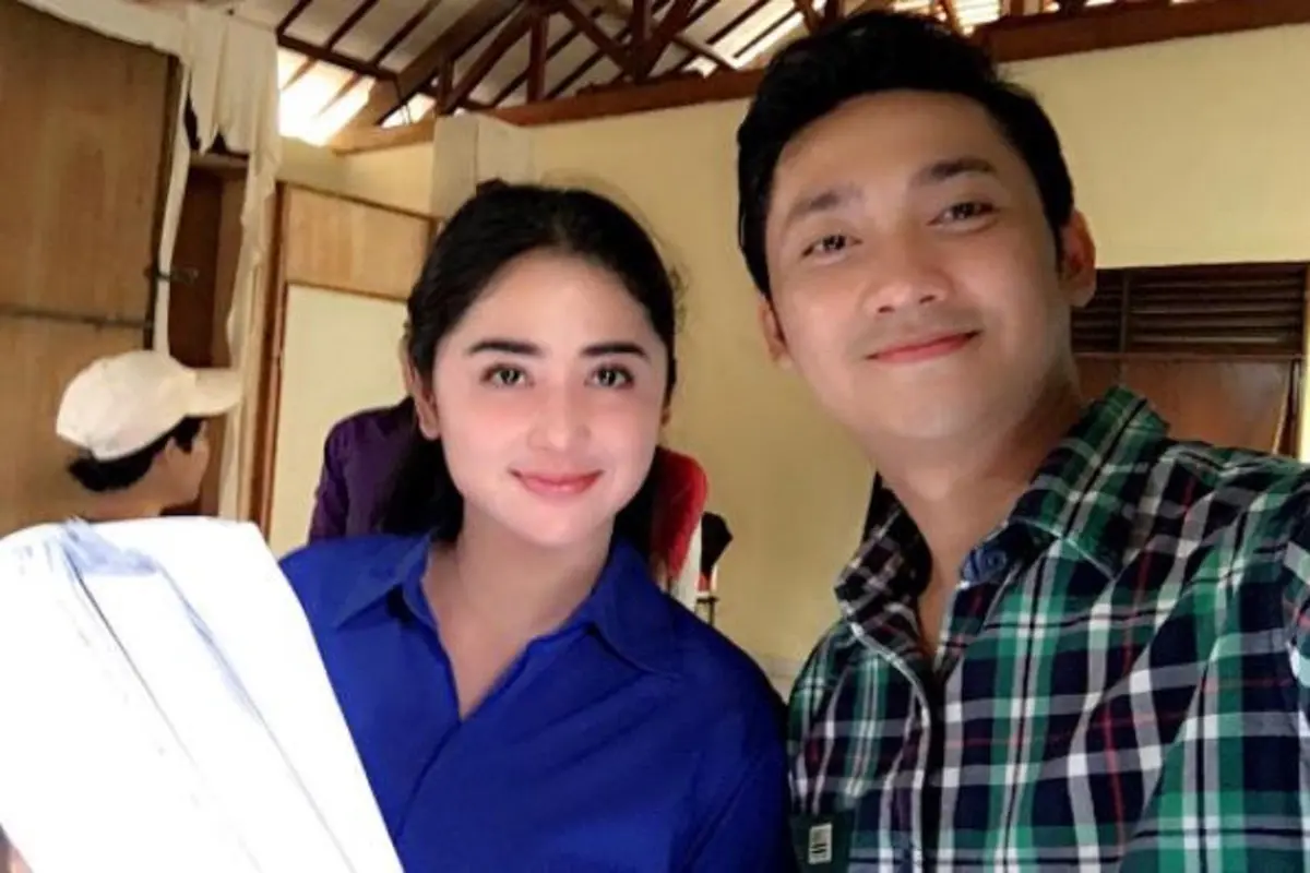 [Bintang] Angga Wijaya dan Dewi Perssik