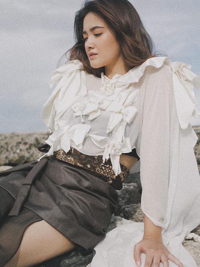 7 Pesona Nadya Arina, Pemeran Catherine di Sinetron Ikatan Cinta