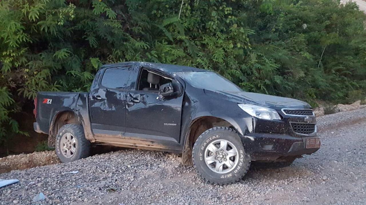 Mobil Biro Protokol dan Humas Pemprov Kalteng Kecelakaan