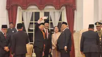 Momen Akrab Airlangga, Bamsoet, Luhut Selfie Bareng Puan saat Acara di Istana