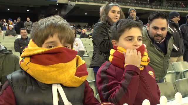 Liputan eksklusif di dalam dan di luar lapangan para pemain AS Roma mulai dari melawan hawa dingin hingga menang adu penalti atas Real Madrid di turnamen International Champions Cup 2015.