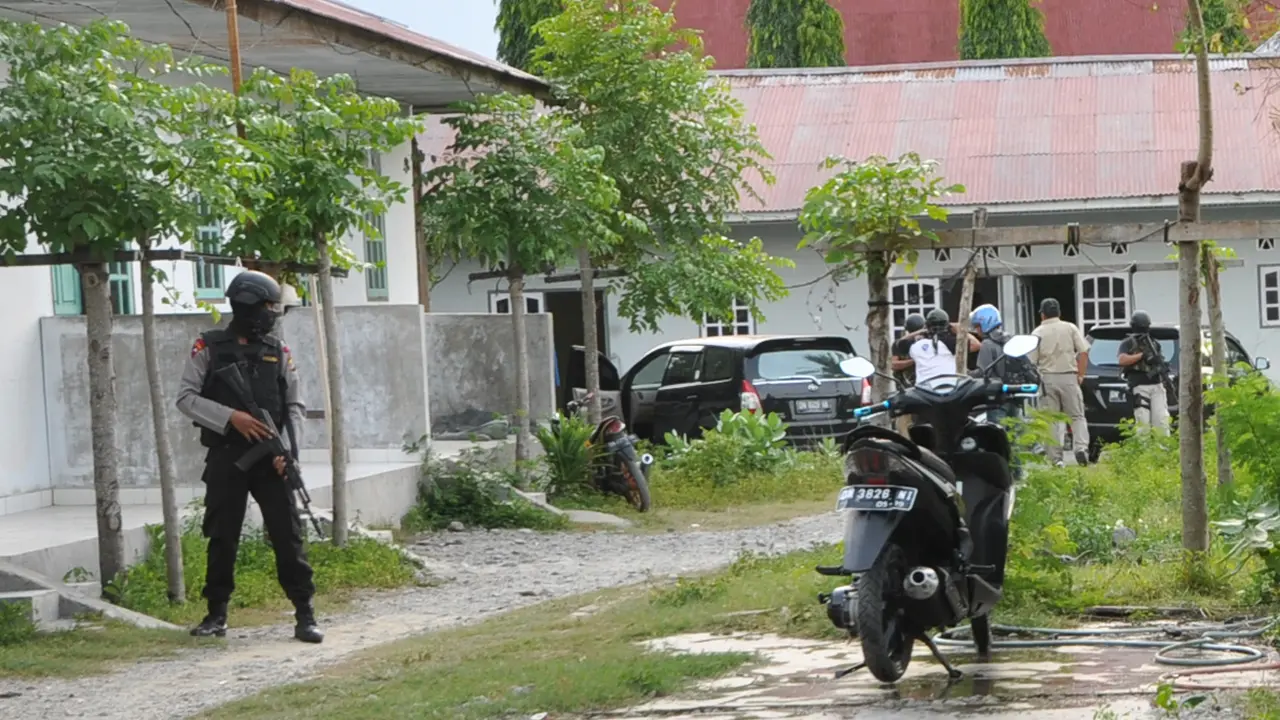 2 Terduga Anak Buah Jaringan Santoso Masuk DPO Teroris Poso 