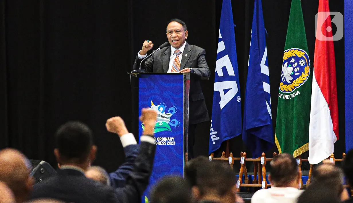 Menpora Zainudin Amali menyampaikan pidato saat pembukaan Kongres Biasa PSSI 2023 di Jakarta, Minggu (15/1/2023). Kongres Biasa PSSI 2023 membahas beberapa agenda di antaranya Komite Pemilihan (KP) dan Komite Banding Pemilihan (KBP). (Liputan6.com/Faizal Fanani)