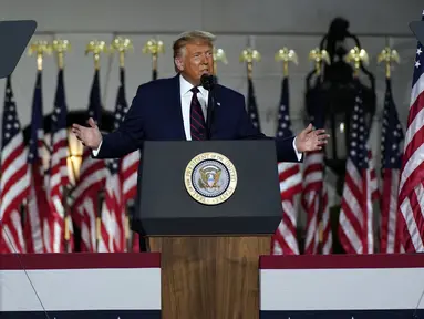 Presiden Amerika Serikat Donald Trump menyampaikan pidato pada hari keempat Konvensi Nasional Partai Republik di Gedung Putih, Washington DC, Amerika Serikat, Kamis (27/8/2020). (AP Photo/Evan Vucci)