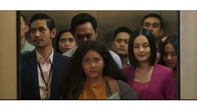 Totalitas, Ini 6 Potret Jessica Mila Bertubuh Gemuk di Film Terbarunya