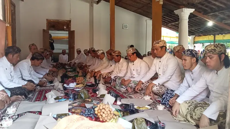 Melihat Prosesi Ritual Gerebeh Syawal, Tradisi Ratusan Tahun di Keraton Kanoman Cirebon