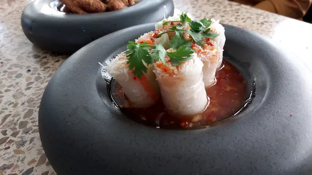 Raindear Coffee & Kitchen, Spot Nongkrong Instagramable di Hati Kota Bogor