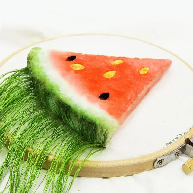 6 Potret Makanan Hasil Sulaman 3D Ini Sempurna Banget, Bikin Kagum