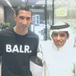 Angel Di Maria berfoto bersama fans di Bandara Doha (Instagram)