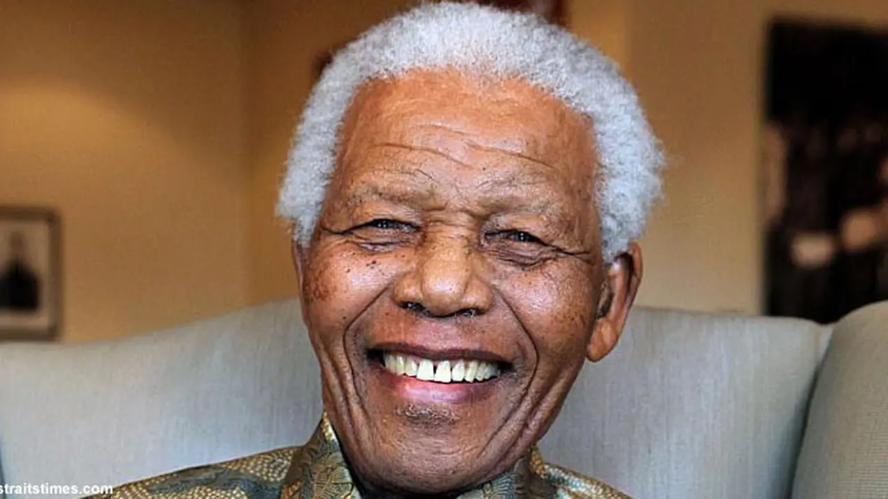 mandela-kesehatan130718b.jpg