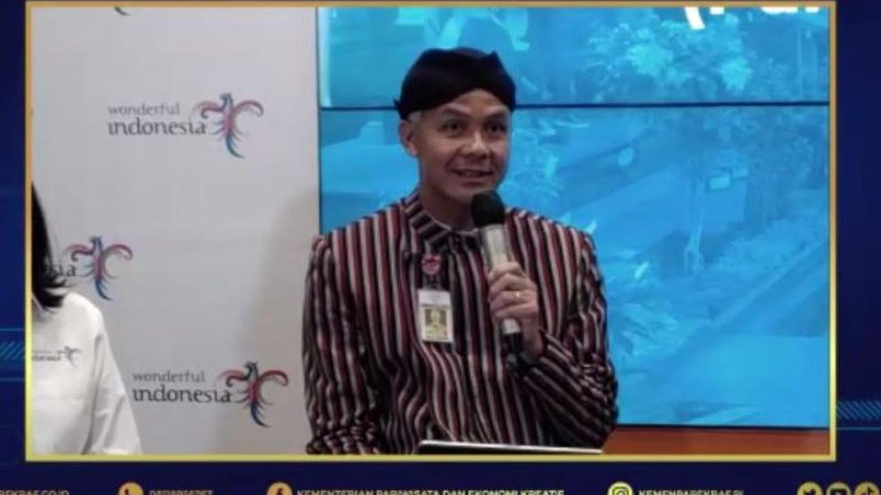 Gubernur Jateng Ganjar Pranowo di The Weekly Brief with Sandi Uno, Senin, 5 Desember 2022