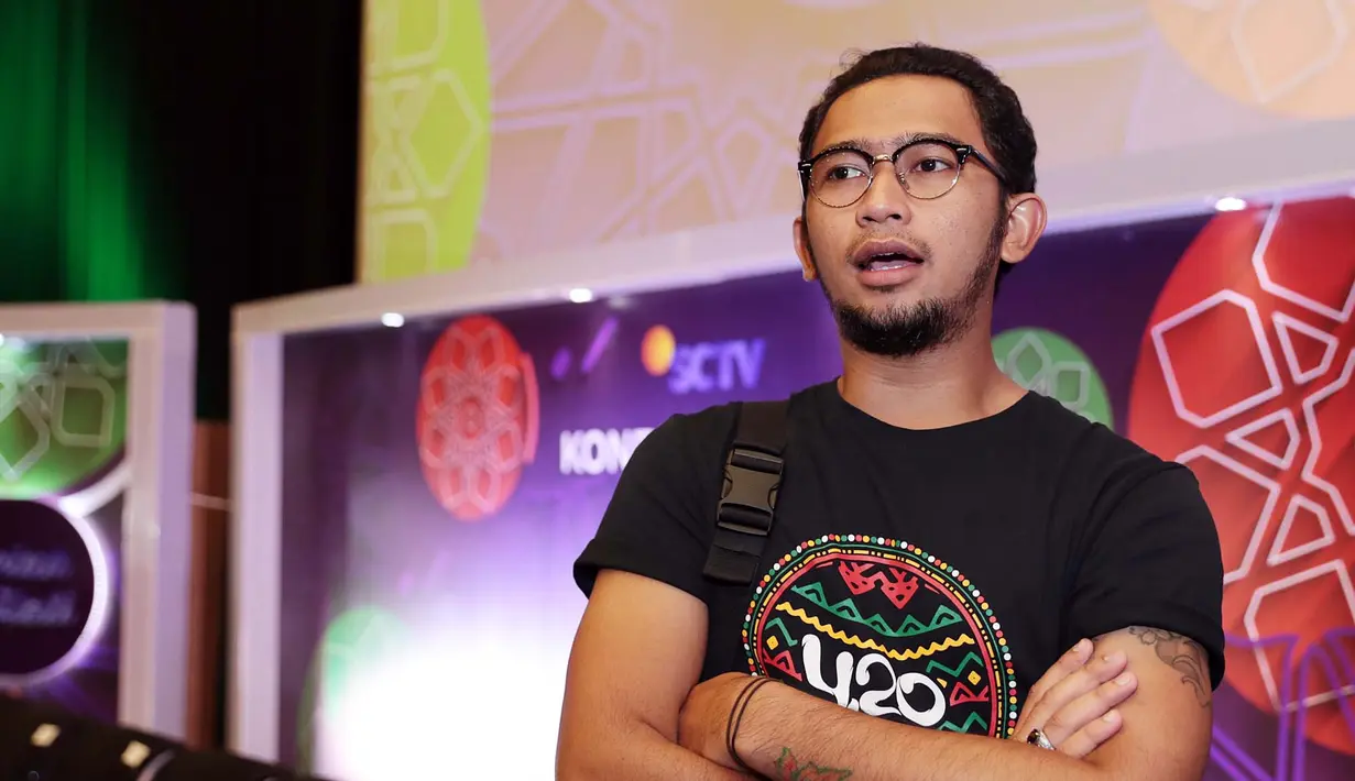 Ingat kematian akan datang, itulah salah satu yang membuat pemeran Alfie Alfandy mulai sadar. Apalagi, ia merasa belum memiliki bekal suatu saat dipanggil oleh Yang Maha Kuasa. (Deki Prayoga/Bintang.com)