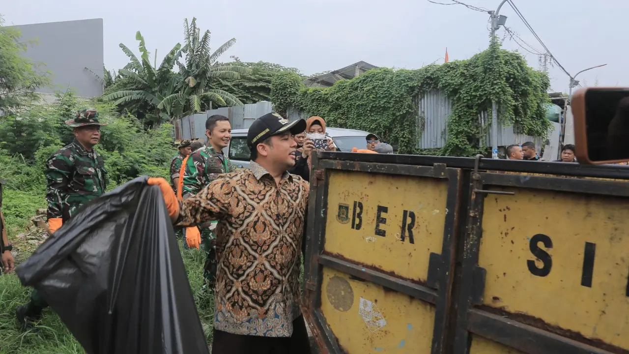 Hari Minggu, Wali Kota Tangerang Ajak Masyarakat Kerja Bakti Serentak