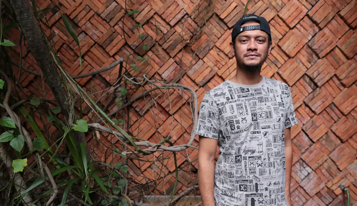 Eno menambahkan, bahwa lagu lama akan didaur ulang dengan kemasan kekinian. (Adrian Putra/Bintang.com)