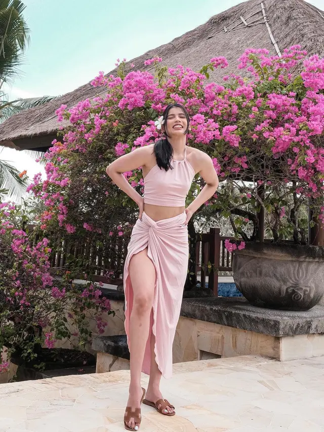 6 Potret Sabrina Chairunnisa dan Deddy Corbuzier Liburan di Bali, Seru