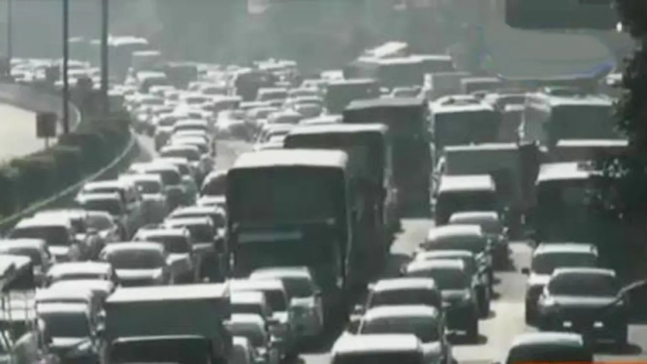 Segmen 1: Kemacetan Tol Cikampek hingga Sejarah Kalijodo