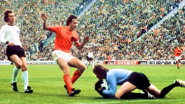 Foto: Legenda Sepak Bola Jerman Franz Beckenbauer Tutup Usia