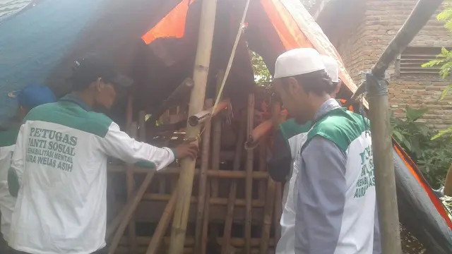 Dirman Terkurung di Bekas Kandang Domba Selama 4 Tahun