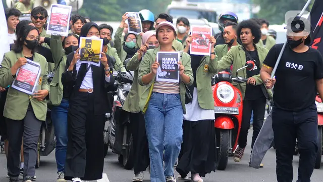 Aksi Demo Mahasiswa Universitas Djuanda, Dorong Motor Tolak Kenaikan Harga BBM