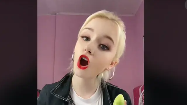 Bule Barbie