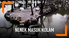 Seorang nenek dan cucunya terpeleset dan terjatuh ke dalam kolam teratai di China. Saat kejadian sang nenek tengah memapah cucunya.