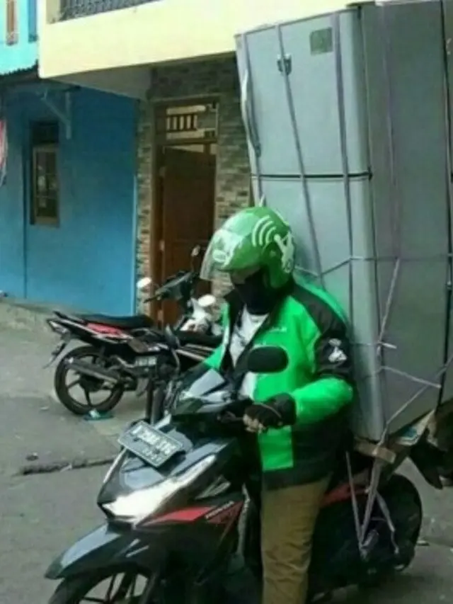 orderan aneh ojek online (foto: Instagram/@gojekupdate_pekanbaru)