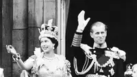 Potongan Kue Langka dari Pernikahan Ratu Elizabeth II dan Pangeran Philip 77 Tahun Lalu Terjual Rp43,8 Juta, Begini Kondisinya