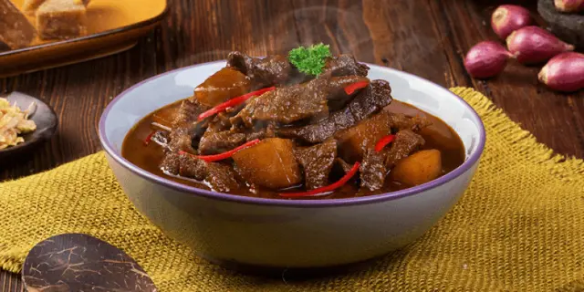 10 Resep Semur Daging dari Berbagai Daerah, Kaya Rasa dan Mudah Dibuat
