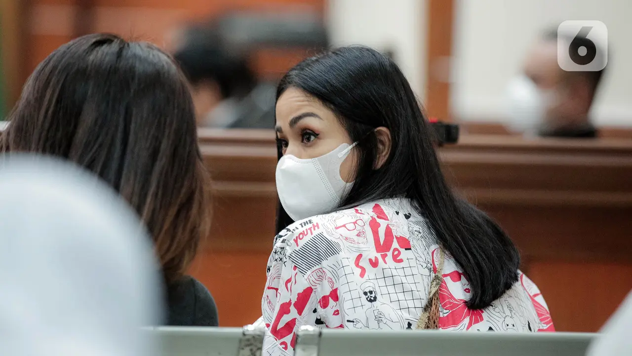 FOTO: Nirina Zubir Hadiri Sidang Lanjutan Kasus Mafia Tanah