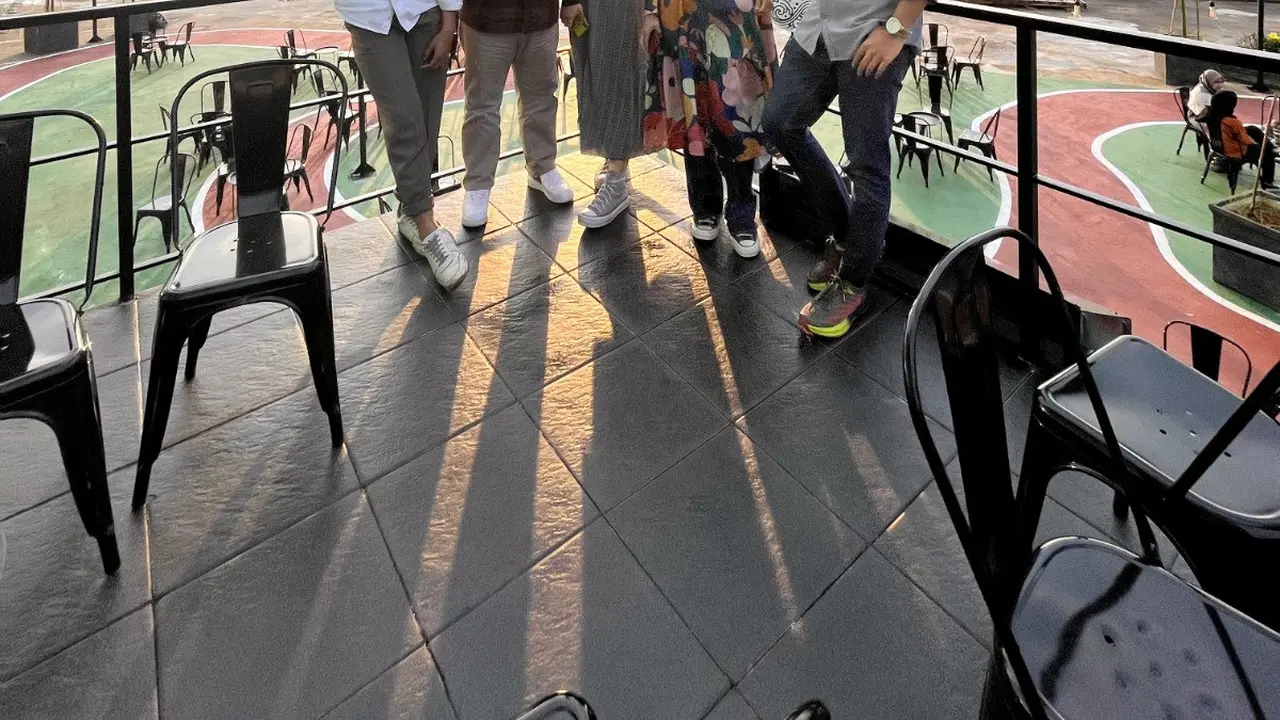 Plaza Semanggi menawarkan buka puasa dengan pemandangan sunset di pusat kota