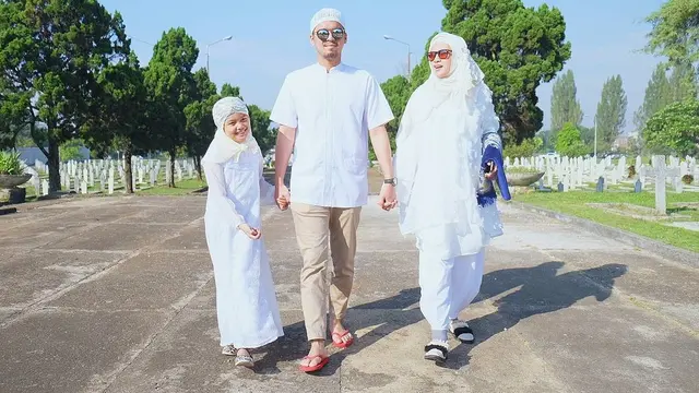 Potret Keharmonisan Keluarga Mario Irwinsyah (sumber: instagram/@marioirwinsyah)