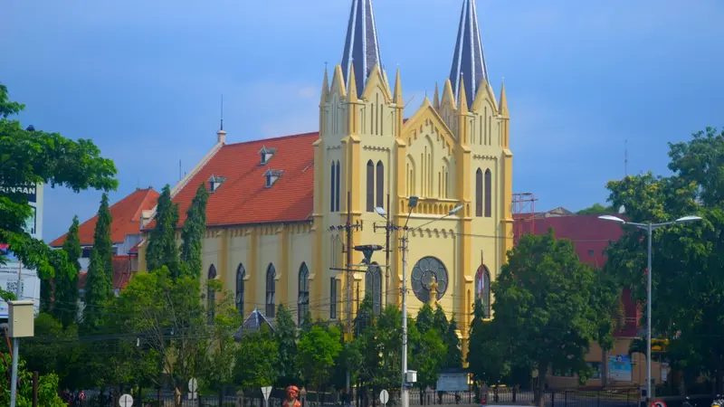 Tiga Gereja Bergaya Gothic Warisan Belanda di Kota Malang