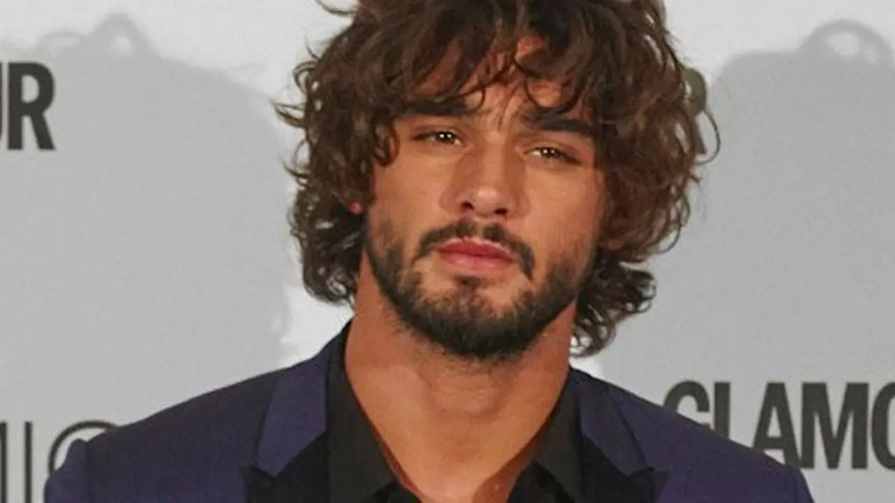 Batal Berjihad, Pemuda Tampan Ini Pilih Jadi Model