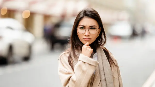 bingung heran mandiri dewasa