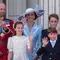 Kate Middleton, Pangeran William, Putri Charlotte, Pangeran George, dan Pangeran Louis muncul di balkon Istana Buckingham untuk Trooping the Color 2026. (dok. CARLOS JASSO / AFP)