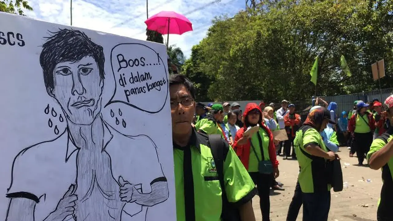 Buruh Mogok Kerja