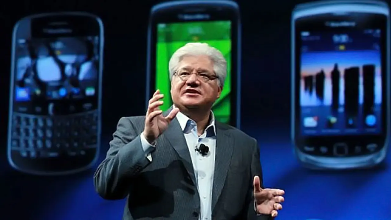 mike-lazaridis-131011b.jpg