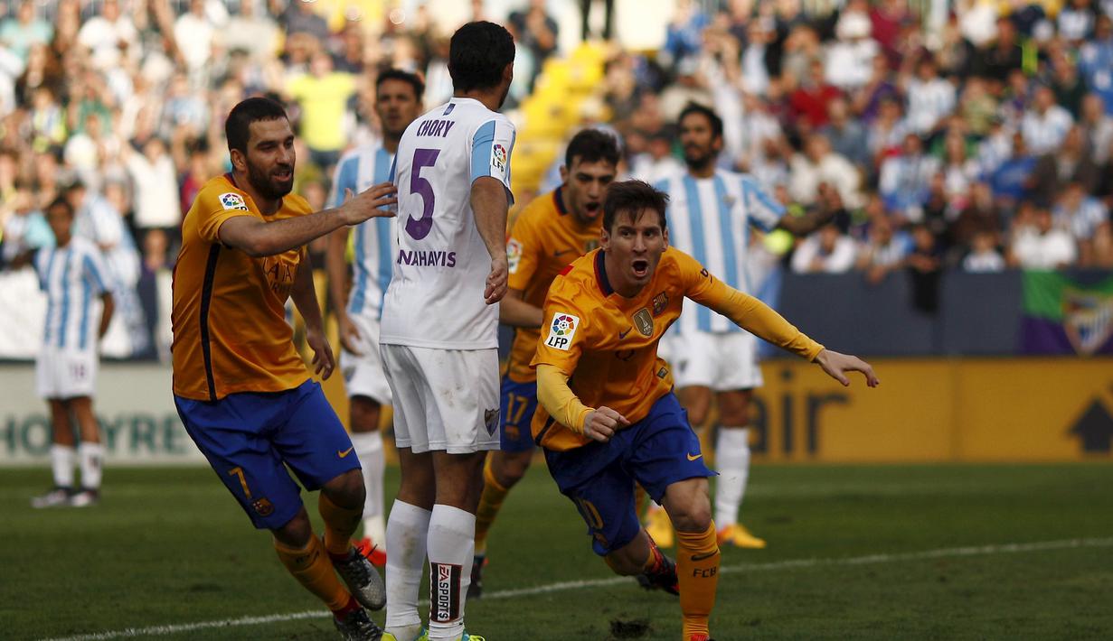 Ekspresi Lionel Messi setelah mencetak gol penentu kemenangan Barcelona atas Malaga dalam laga La Liga Spanyol di Stadion La Rosaleda, Malaga, Sabtu (23/1/2016). (Reuters/Jon Nazca)