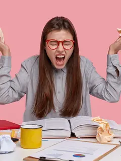 Cara Mudah Redakan Stres dengan Low Budget. (foto/dok: freepik/wayhomestudio)