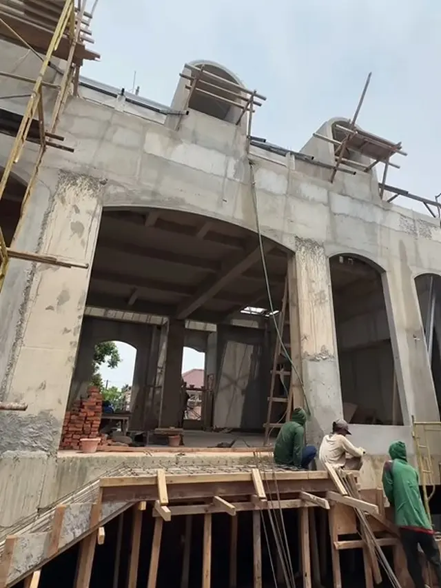 Rumah baru Ayu Dewi (Instagram/mrsayudewi)