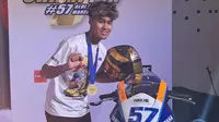 Secuil Cerita dari Ibu Aldi Satya Mahendra: Perjalanan Pembalap Usil Jadi Jawara World Supersport 300 2024