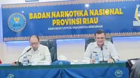 Kepala BNN Riau Brigjen Robinson Siregar dalam konferensi pers akhir tahun pengungkapan peredaran narkoba di Riau. (Liputan6.com/M Syukur)