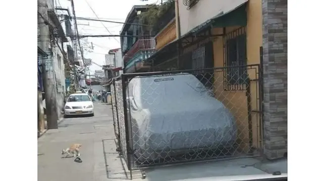 7 Penampakan Garasi Mobil Darurat ala Netizen Ini Bikin Geleng Kepala