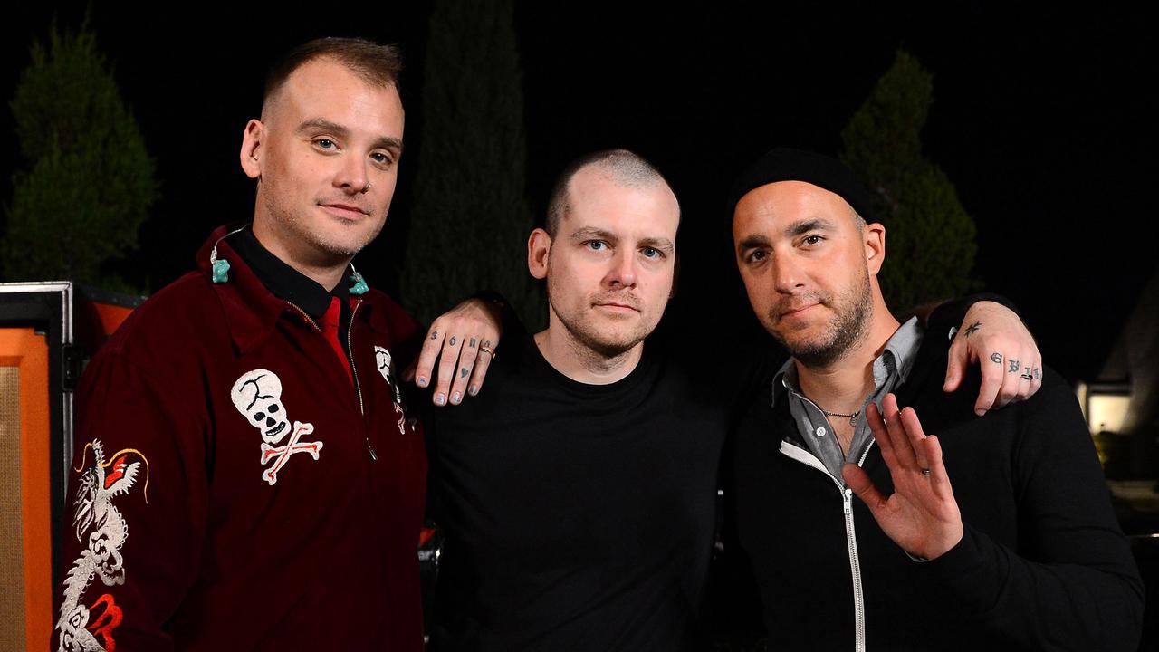 Matt Skiba Sibuk Bareng Blink 182, Bagaimana Nasib Alkaline Trio?